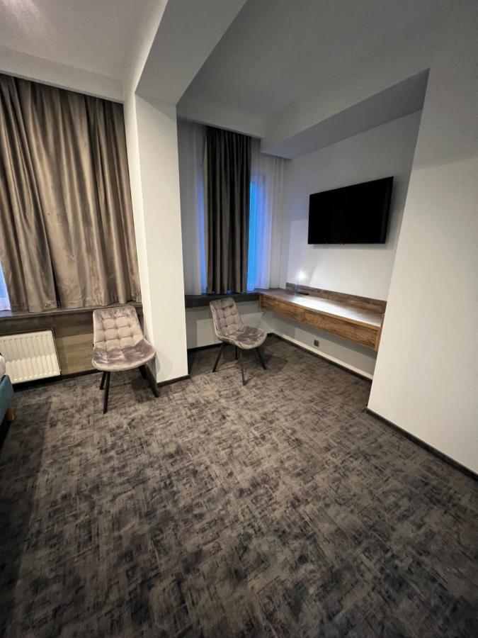 M Hotel Lodz  Luaran gambar