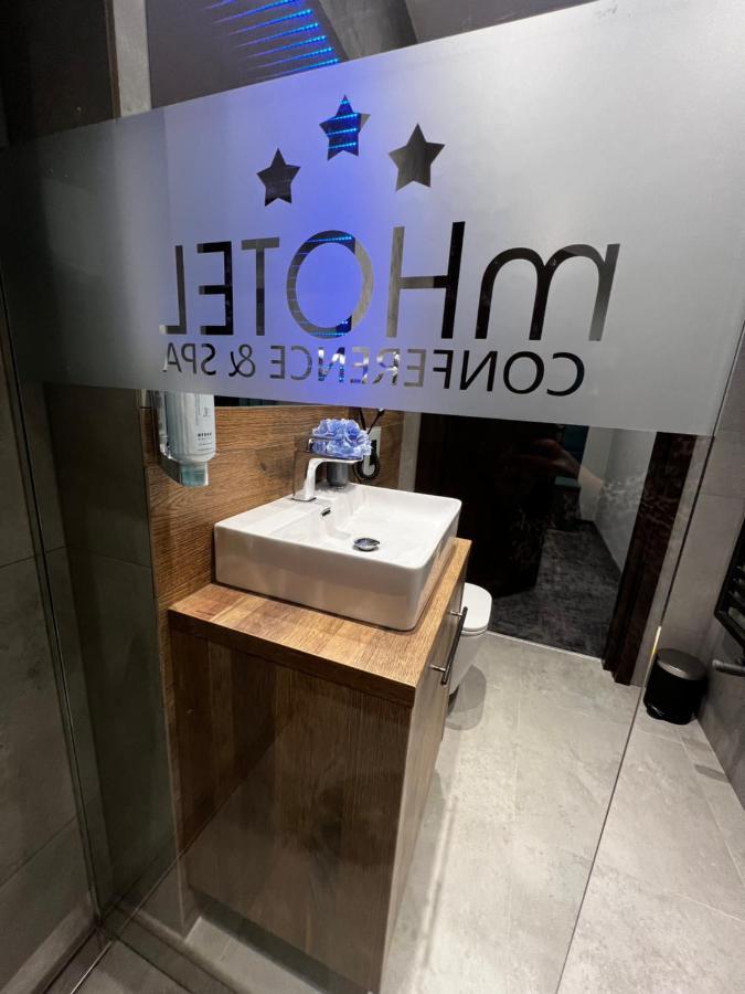 M Hotel Lodz  Luaran gambar
