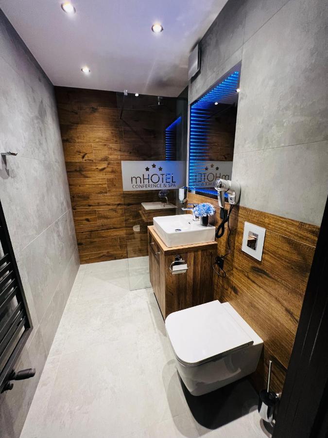 M Hotel Lodz  Luaran gambar