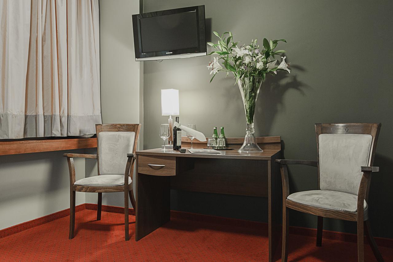 M Hotel Lodz  Luaran gambar