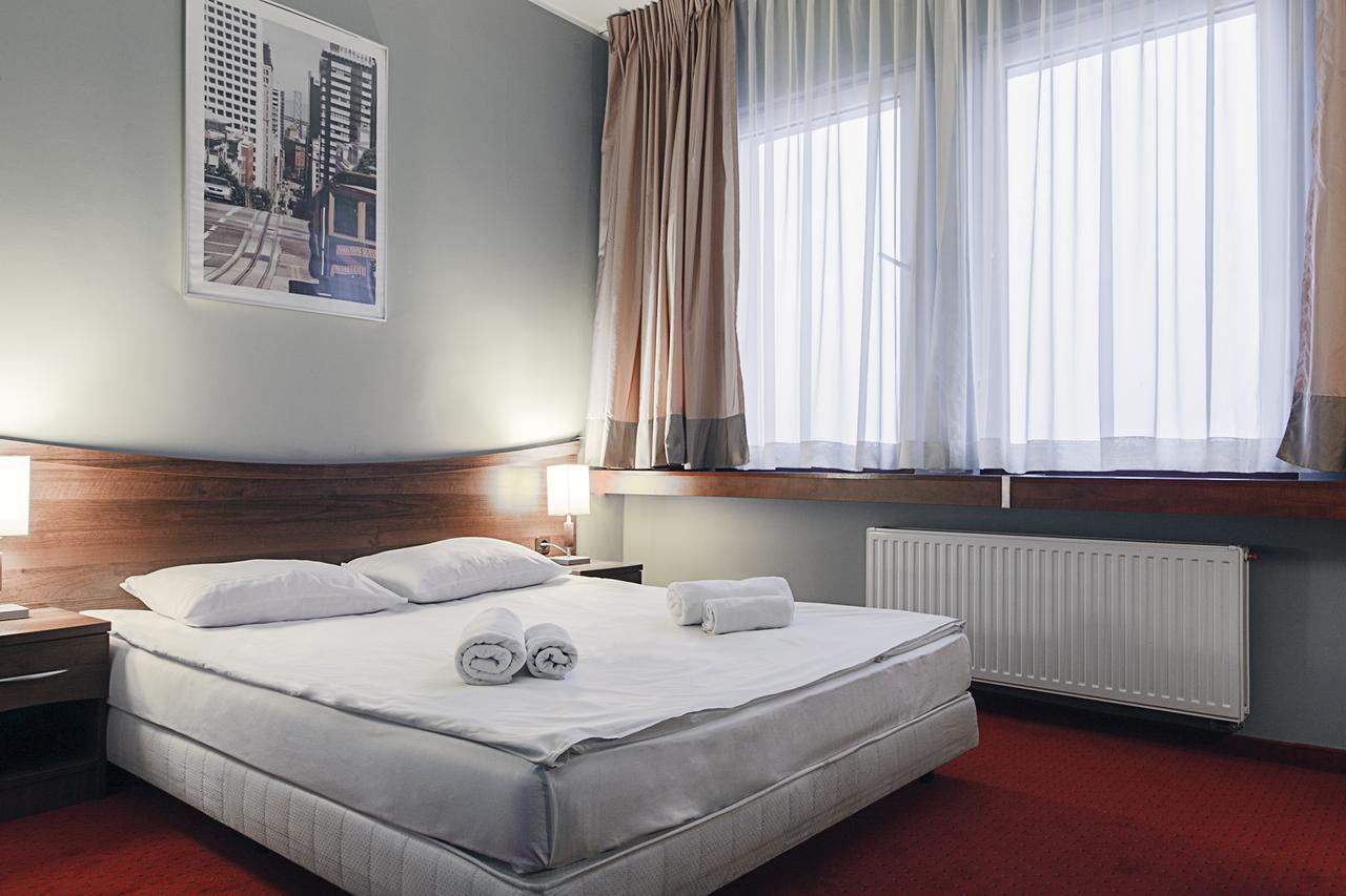 M Hotel Lodz  Luaran gambar