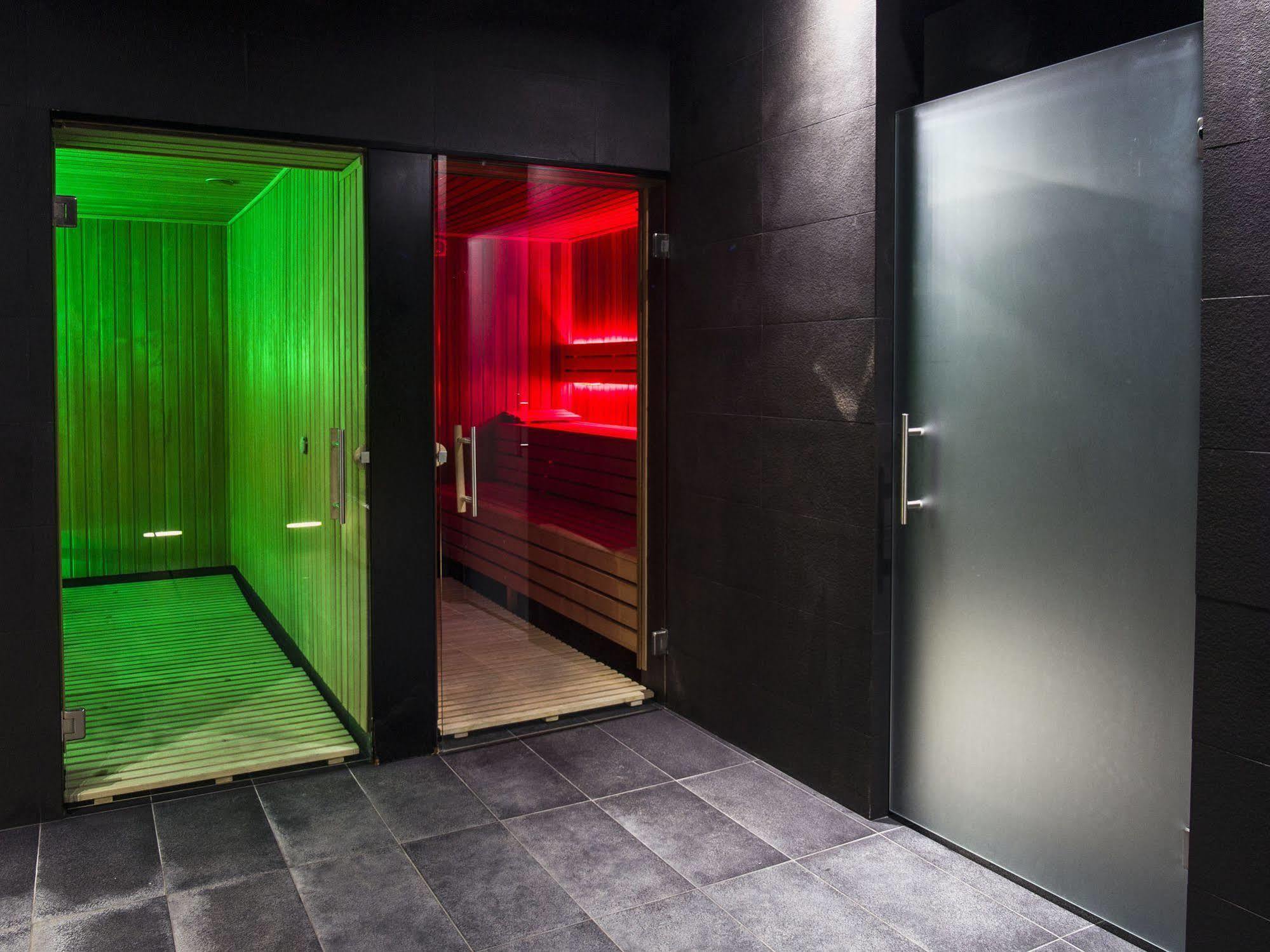 M Hotel Lodz  Luaran gambar