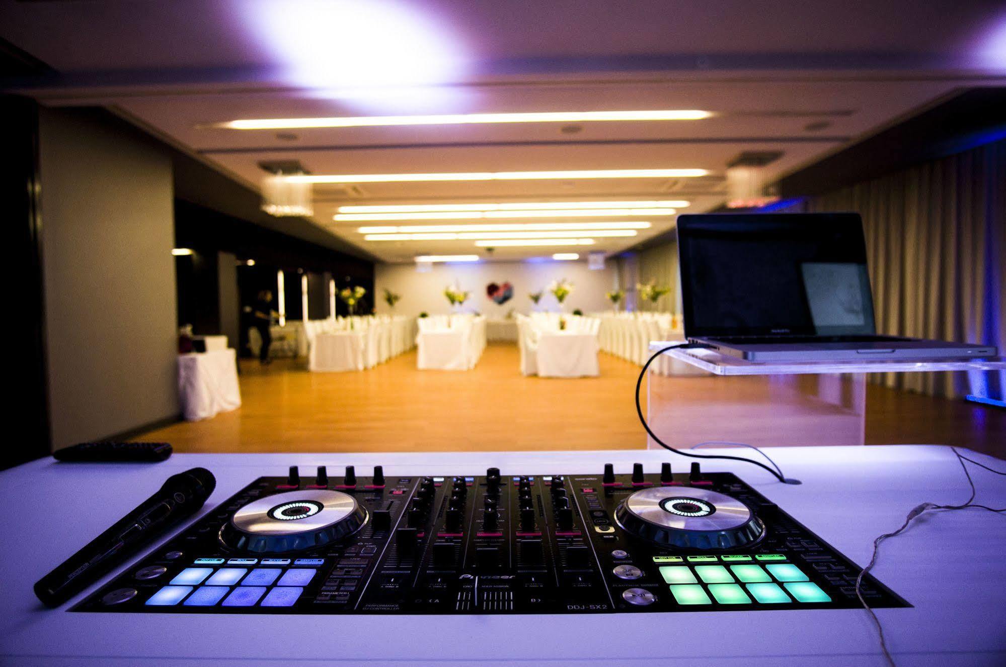 M Hotel Lodz  Luaran gambar