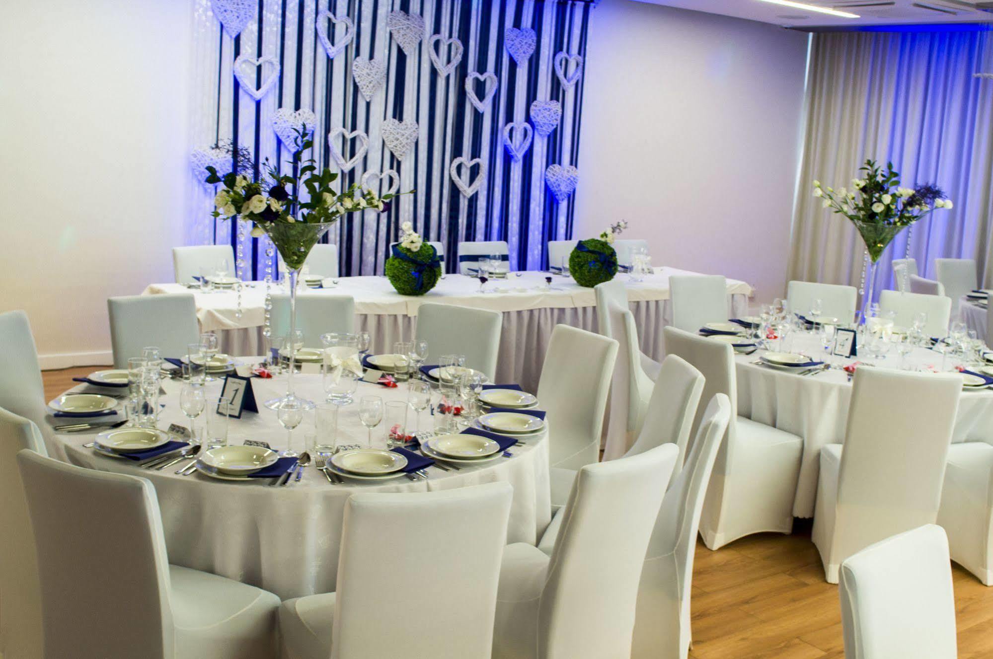 M Hotel Lodz  Luaran gambar