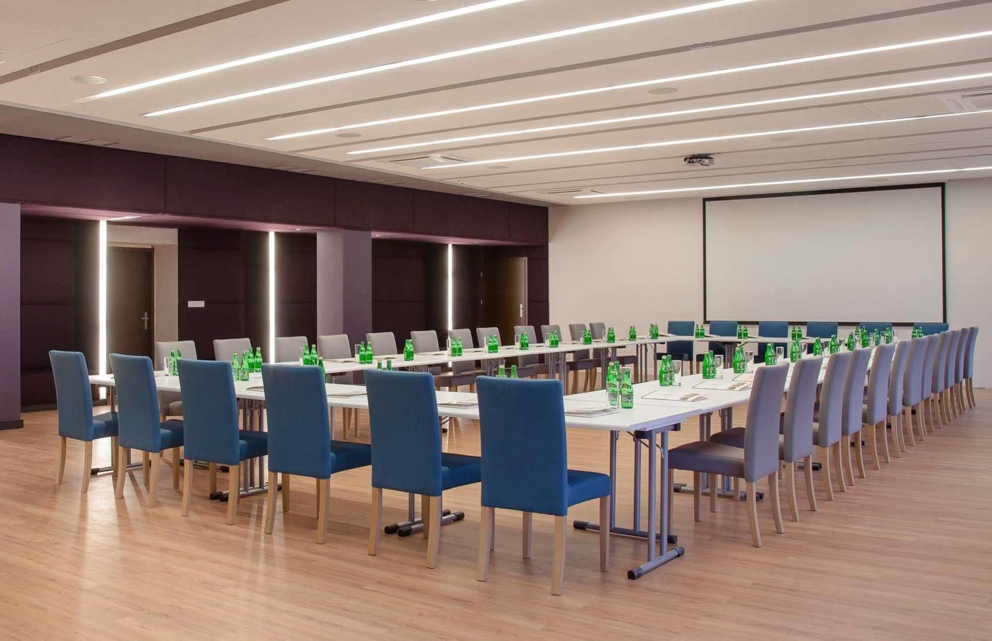M Hotel Lodz  Luaran gambar